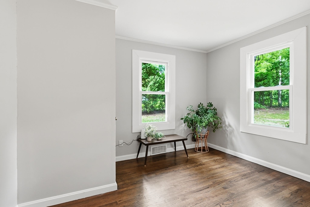26 Wood Road Westfield, MA 01085 - Photo 16 of 42