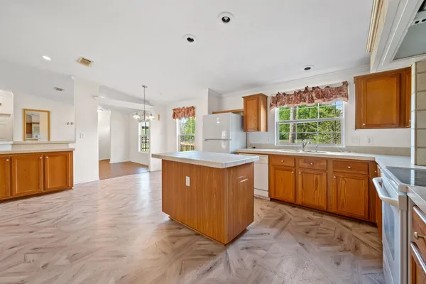 $2,250 | 2906 Shannon Court, Humble, TX 77396