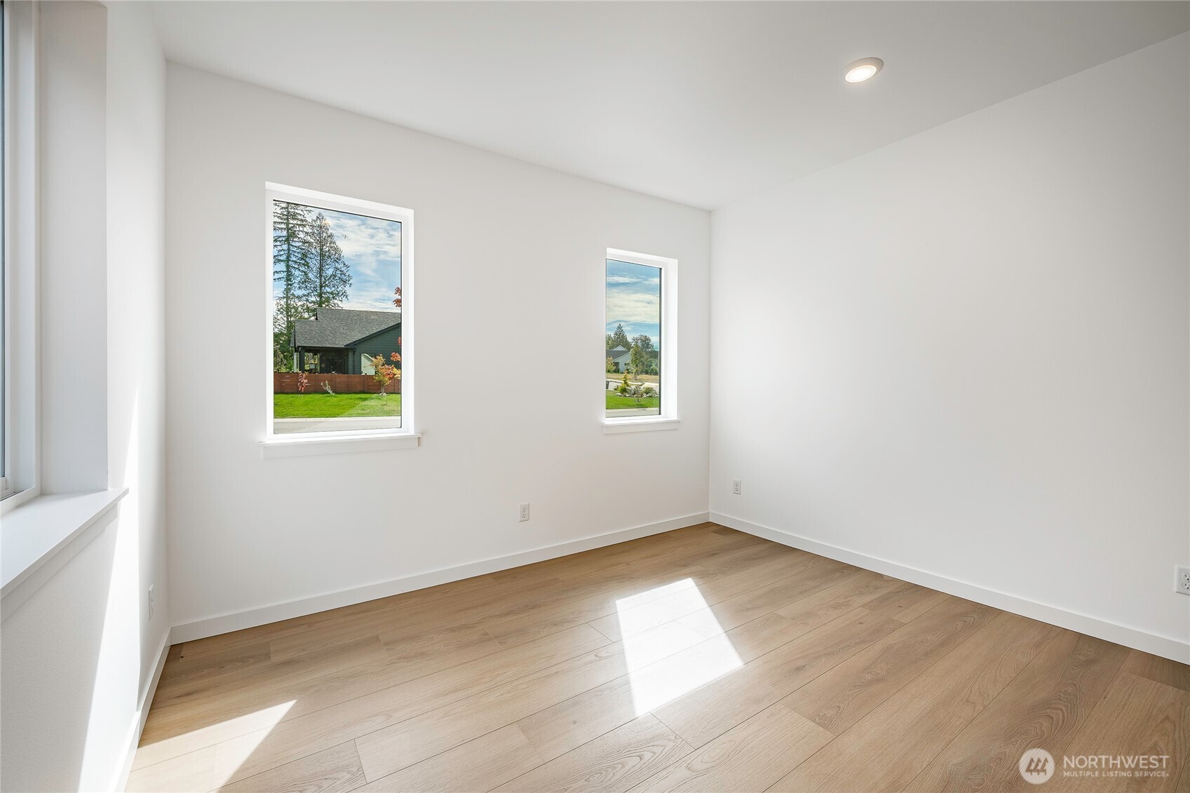 2956 Cedar View Road Blaine, WA 98230 - Photo 35 of 40 Gallery Image 35