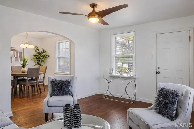 $125,000 | 3304 South Gordon Court, Breckenridge Hills, MO 63114