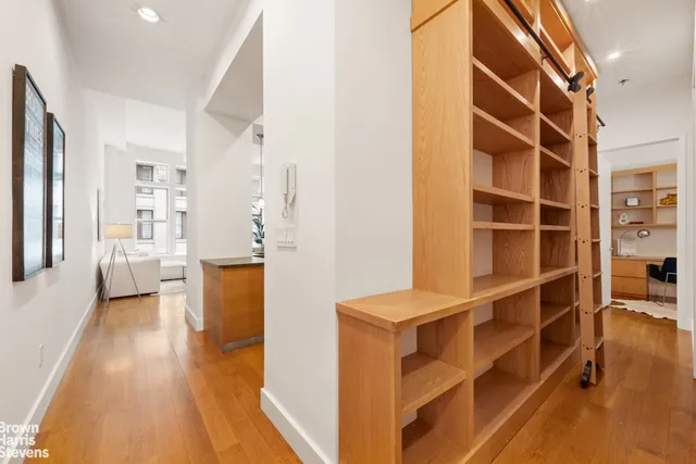 $1,895,000 | 49 East 21st Street, Unit 2B | Flatiron