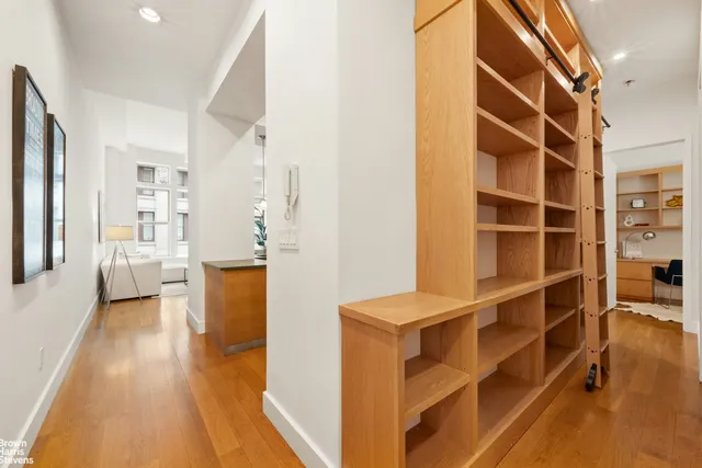 $1,895,000 | 49 East 21st Street, Unit 2B | Flatiron