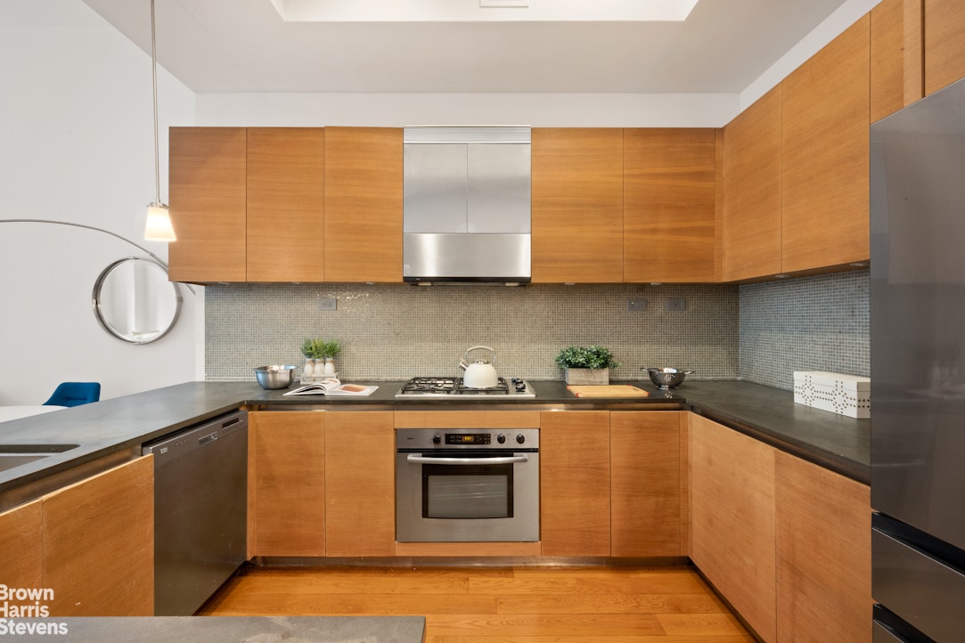 49 East 21st Street, Unit 2B Manhattan, NY 10010 - Photo 4 of 20