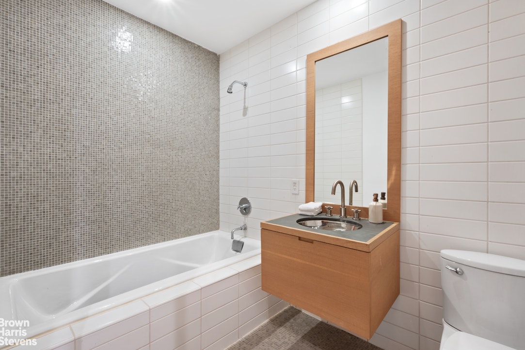 49 East 21st Street, Unit 2B Manhattan, NY 10010 - Photo 8 of 20