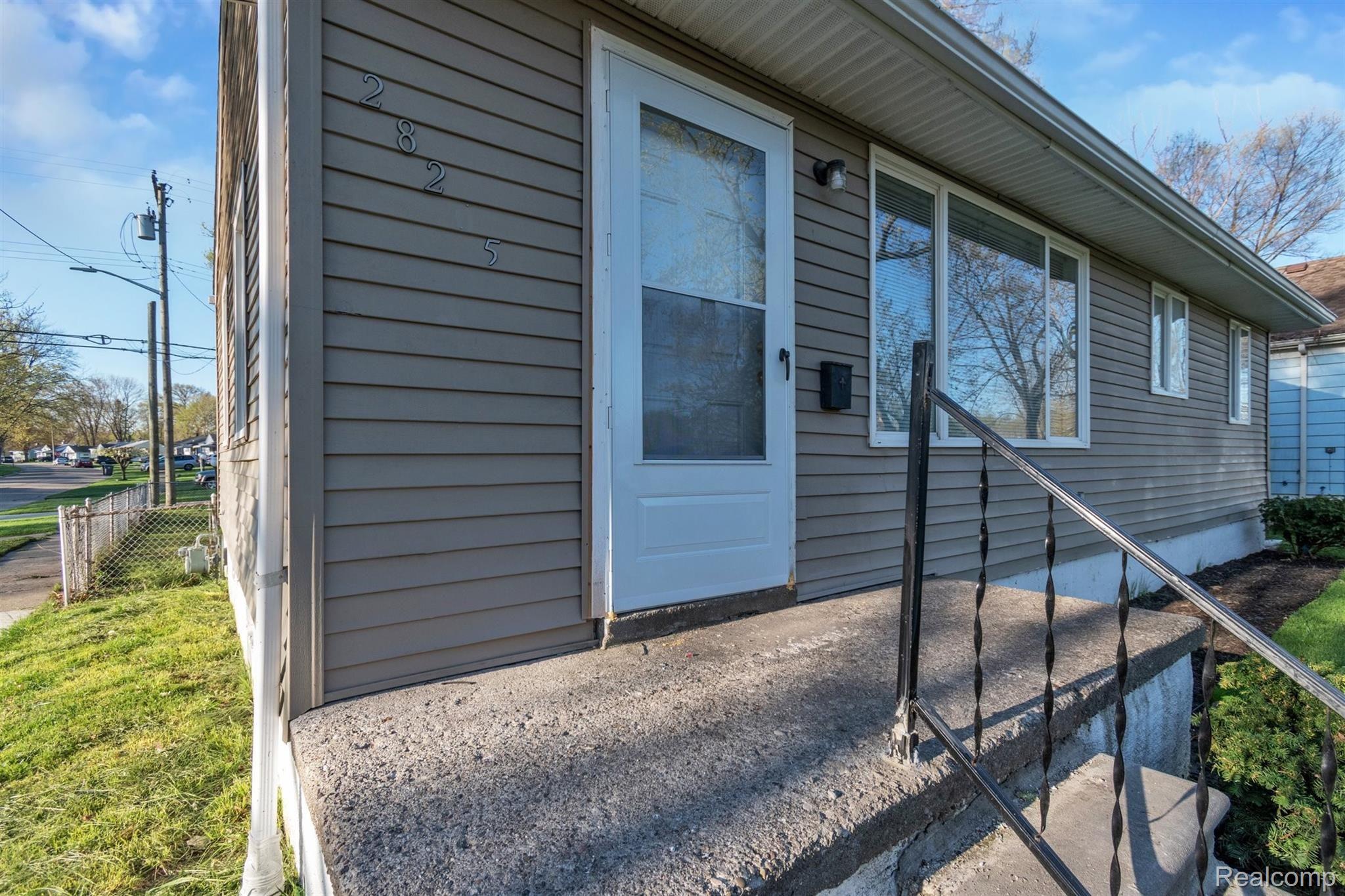 28205 Avondale Street Inkster, MI 48141 - Photo 2 of 26 Welcome