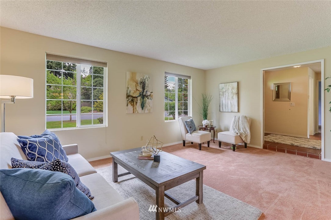 14519 Southeast 167th Street Renton, WA 98058 - Photo 4 of 28 Gallery Image 4