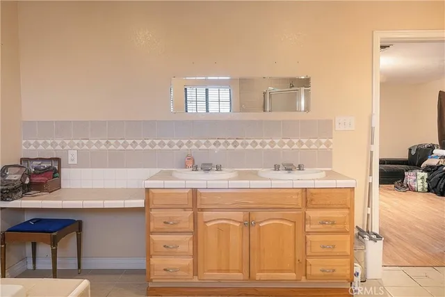 $300,000 | 34186 Woods Avenue, Barstow, CA 92311