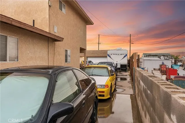 $300,000 | 34186 Woods Avenue, Barstow, CA 92311