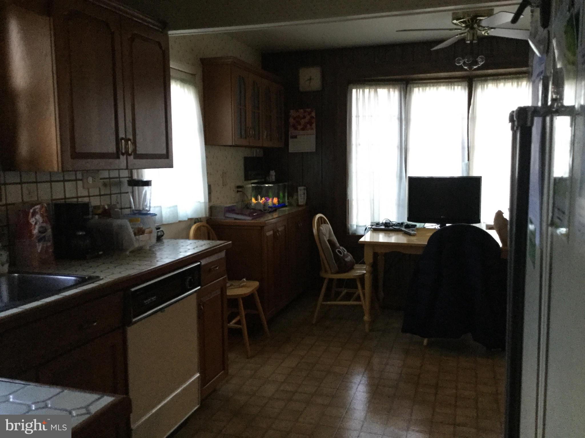 8407 Snowden Loop Court Laurel, MD 20708 - Photo 7 of 14 Kitchen