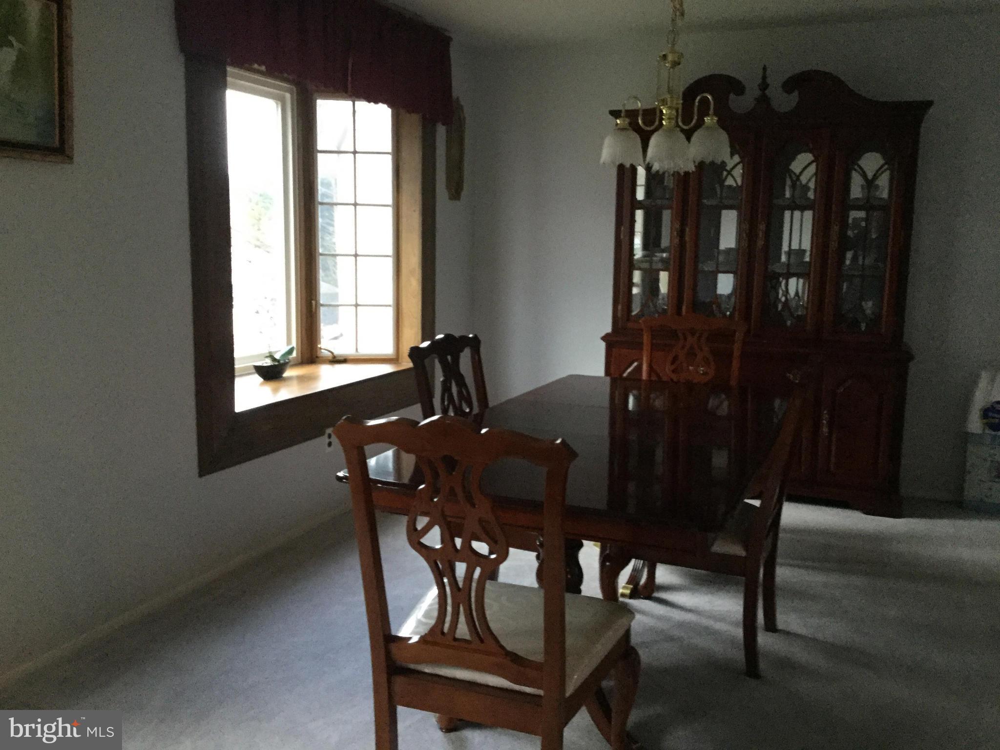 8407 Snowden Loop Court Laurel, MD 20708 - Photo 10 of 14 Living Room