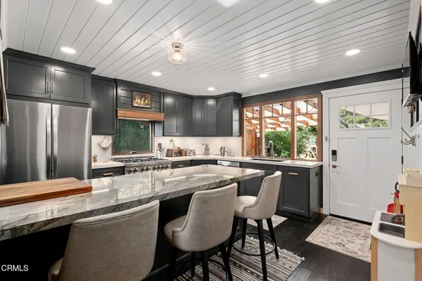 $1,059,000 | 1177 East Collins Street, Oxnard, CA 93036