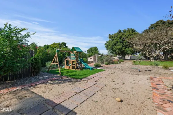 $1,059,000 | 1177 East Collins Street, Oxnard, CA 93036