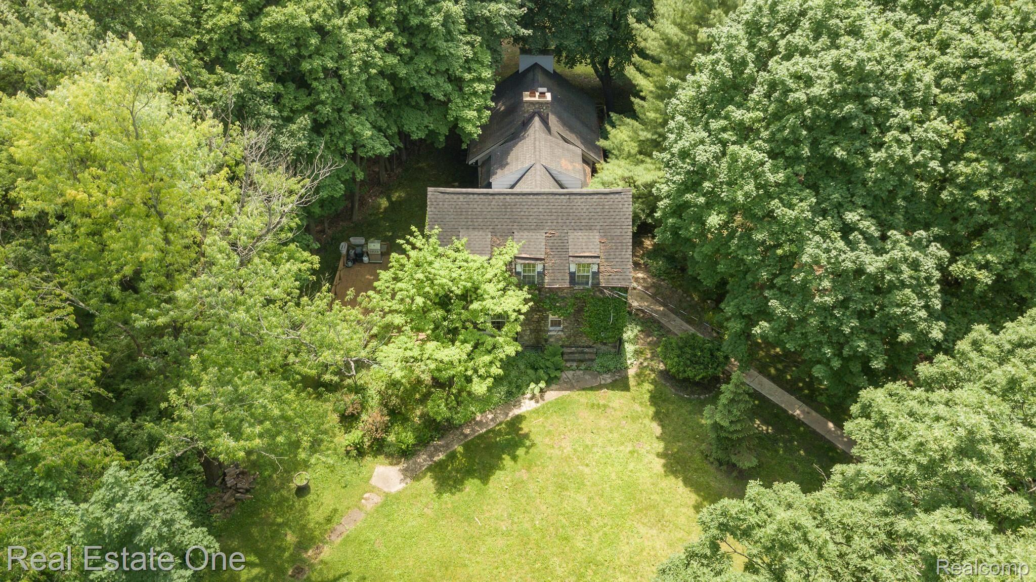 5151 Orion Road Rochester, MI 48306 - Photo 22 of 35 Orion MLS-W071.jpg