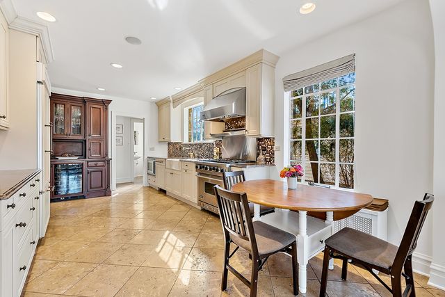 $790,000 | 241 Woodland Road, Highland Park, IL 60035