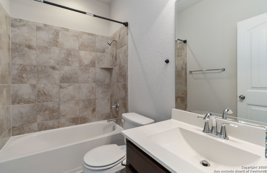629 Cavan Cibolo, TX 78108 - Photo 15 of 20 a bathroom with a sink toilet and shower