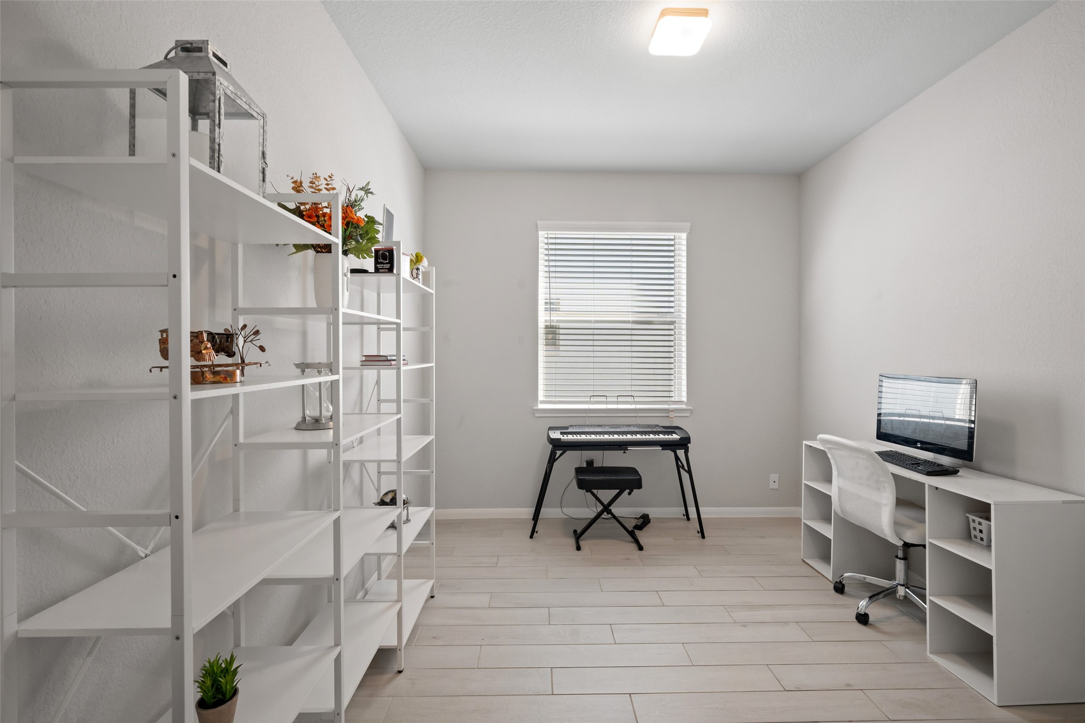 225 Peninsula Point Drive Montgomery, TX 77356 - Photo 15 of 38