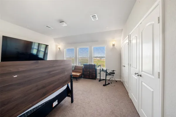 $634,900 | 225 Peninsula Point Drive, Montgomery, TX 77356