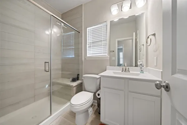 $634,900 | 225 Peninsula Point Drive, Montgomery, TX 77356