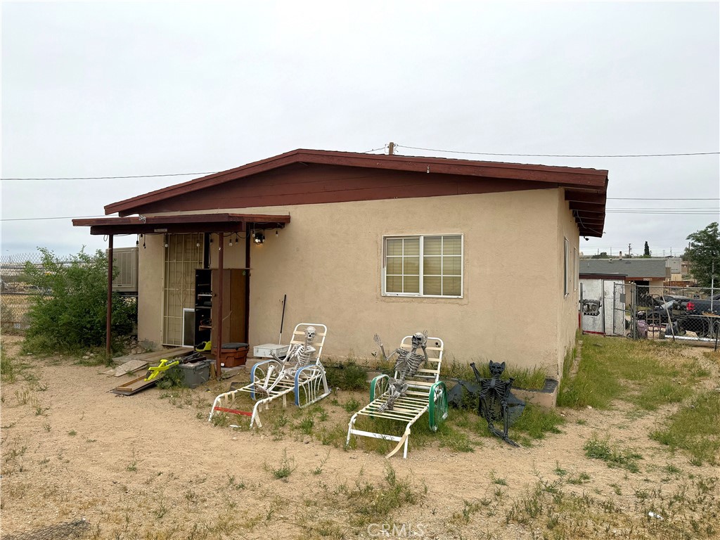a view of a house with patio