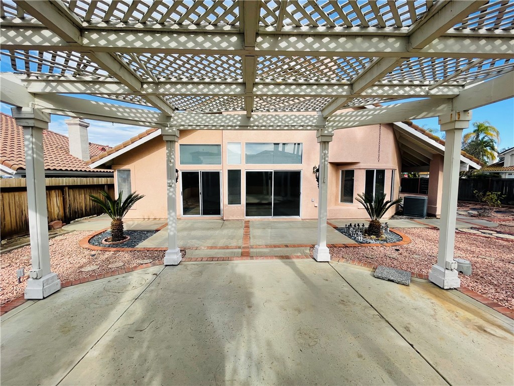 41915 Avenida Sonoma Temecula, CA 92591 - Photo 58 of 60 a view of a house with garage