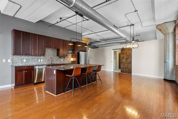 $199,900 | 1619 Washington Avenue, Unit 302, St. Louis, MO 63103