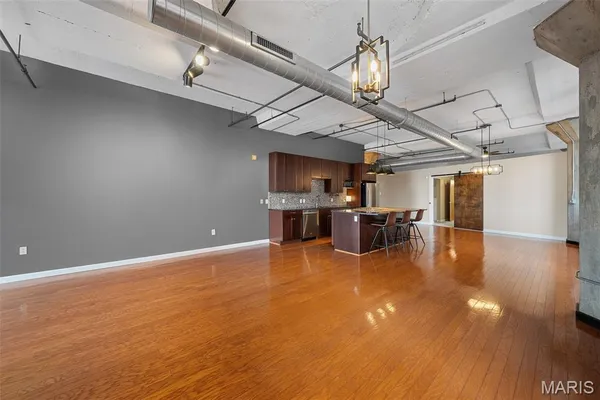 $199,900 | 1619 Washington Avenue, Unit 302, St. Louis, MO 63103