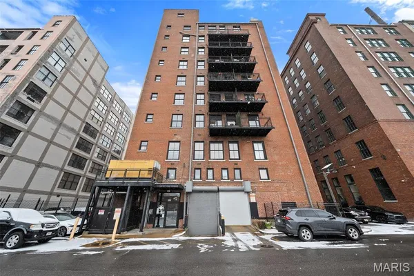 $199,900 | 1619 Washington Avenue, Unit 302, St. Louis, MO 63103