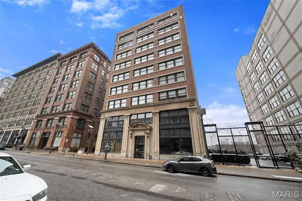 $199,900 | 1619 Washington Avenue, Unit 302, St. Louis, MO 63103