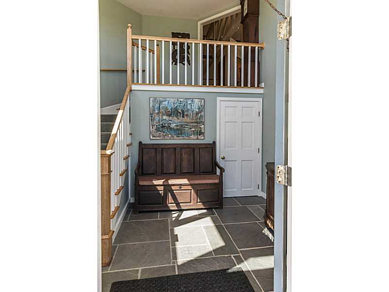 2 Warrens Point Road Little Compton, RI 02837 - Photo 4 of 24 Entry.