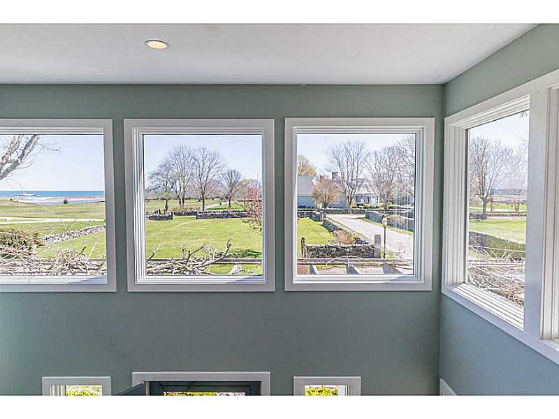 2 Warrens Point Road Little Compton, RI 02837 - Photo 5 of 24 Living Room.