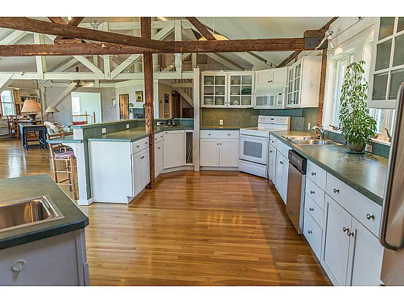 2 Warrens Point Road Little Compton, RI 02837 - Photo 10 of 24 Kitchen.