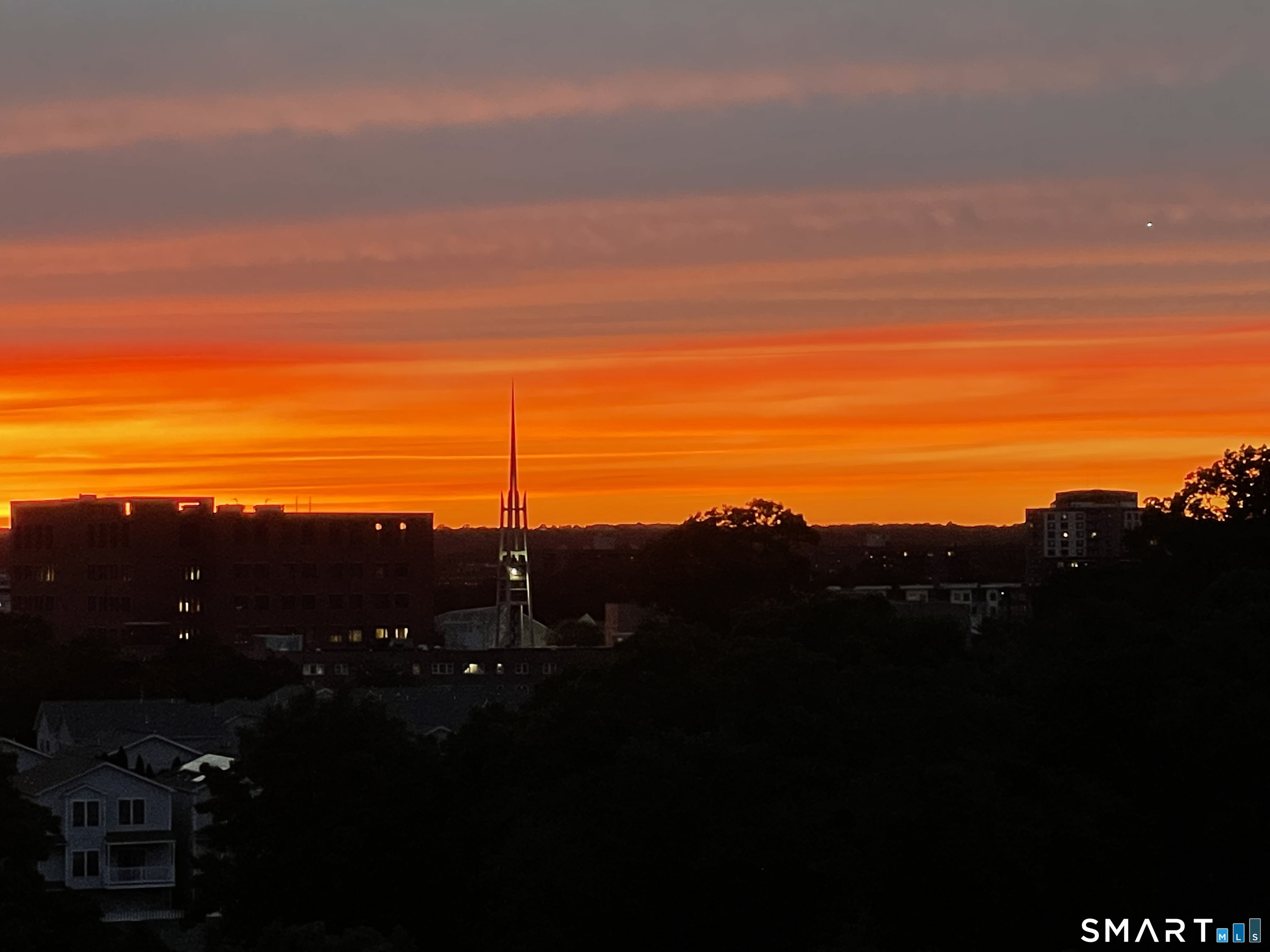 30 Glenbrook Road, Unit 10F Stamford, CT 06902 - Photo 23 of 30 a view of sunset and mountain