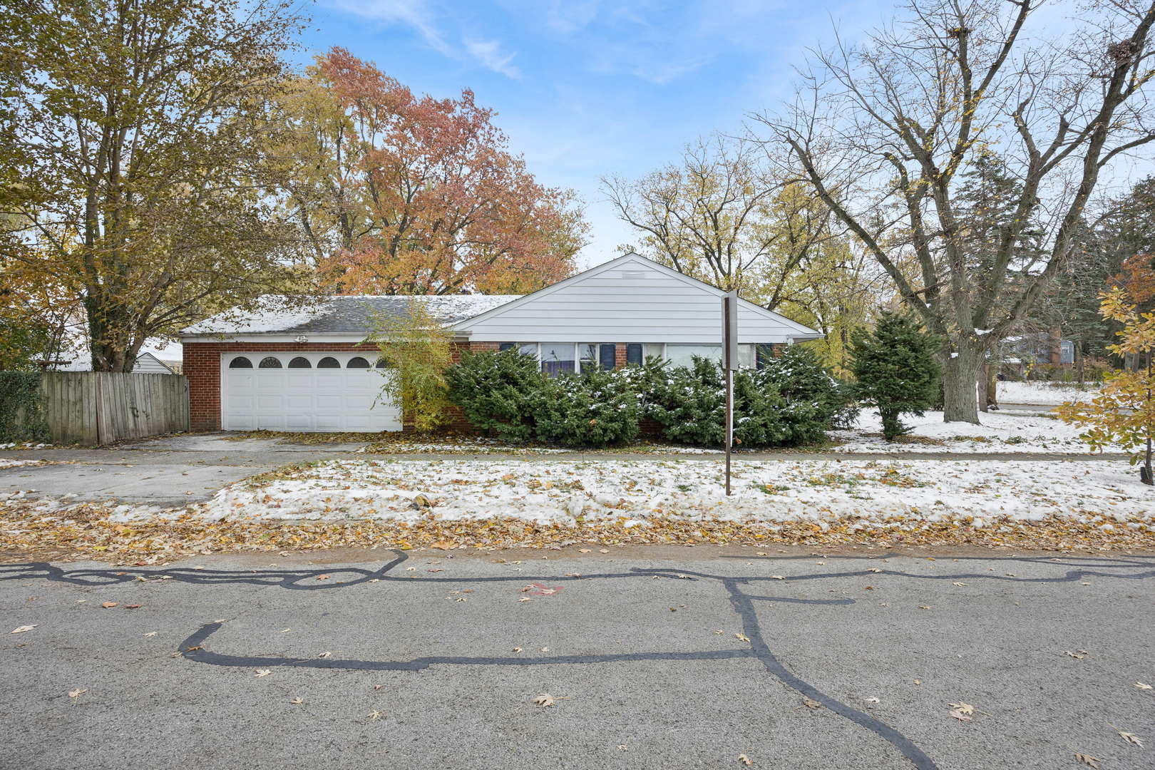 2929 Flossmoor Road Flossmoor, IL 60422 - Photo 4 of 20