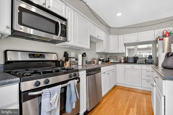 $3,000 | 100 Parker Avenue, Unit 39, Philadelphia, PA 19128