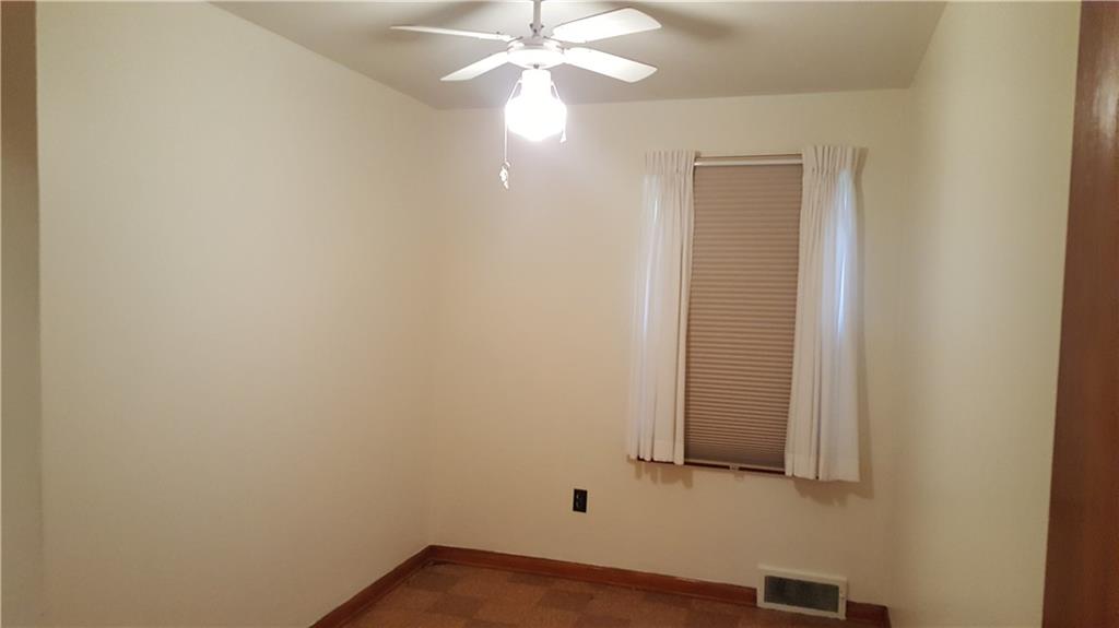 600 Freeport Road Freeport, PA 16229 - Photo 11 of 17