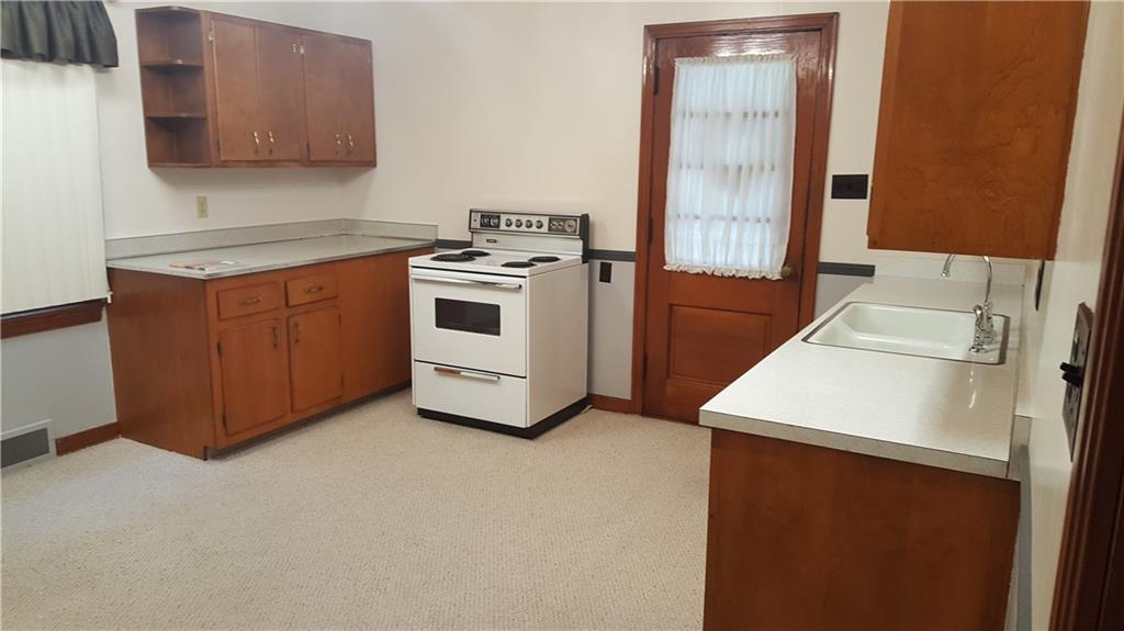 600 Freeport Road Freeport, PA 16229 - Photo 3 of 17