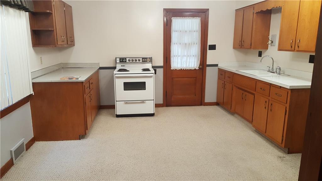 600 Freeport Road Freeport, PA 16229 - Photo 4 of 17