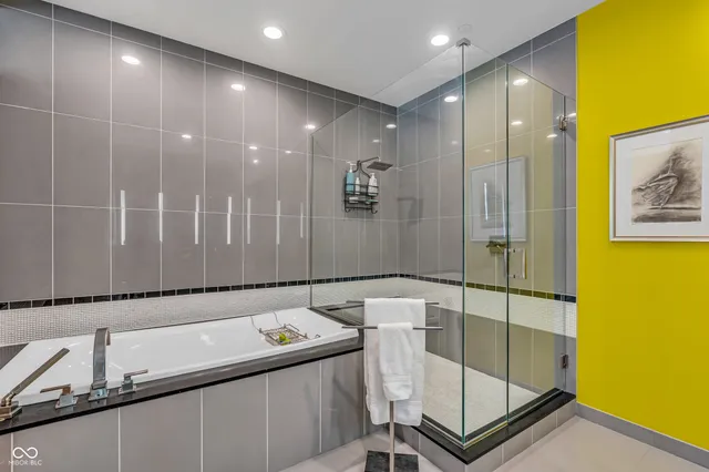 $1,495,000 | 429 North Pennsylvania Street, Unit 801, Indianapolis, IN 46204