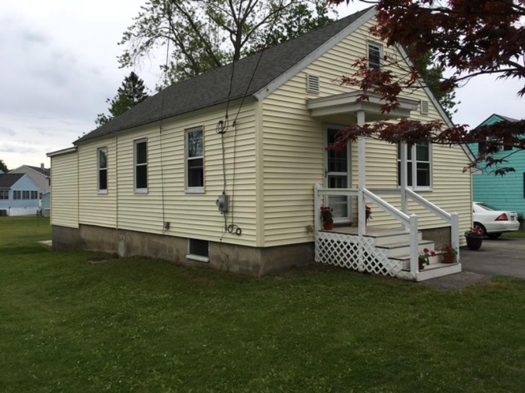148 Bolt Hill Road Eliot, ME 03903 - Photo 1 of 23 Gallery Image 1