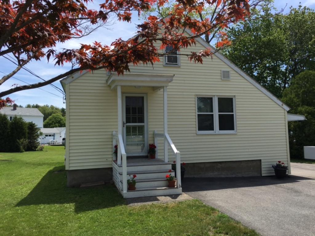 148 Bolt Hill Road Eliot, ME 03903 - Photo 2 of 23 Gallery Image 2