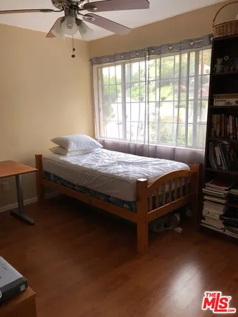 $4,999 | 1986 Sherer Lane, Glendale, CA 91208