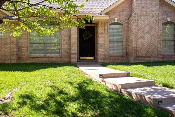 $304,900 | 6407 Acacia Lane, Amarillo, TX 79124