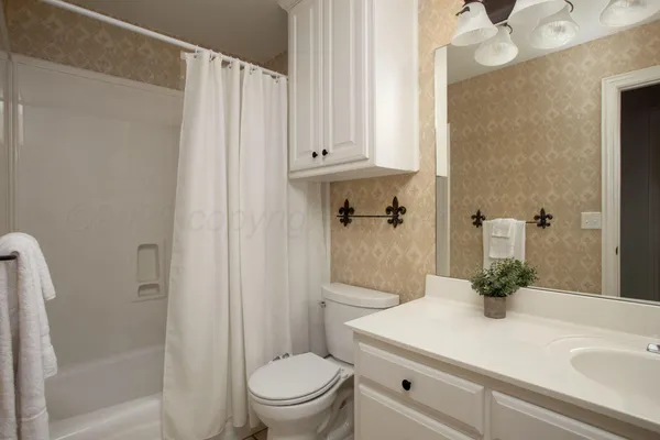 $304,900 | 6407 Acacia Lane, Amarillo, TX 79124