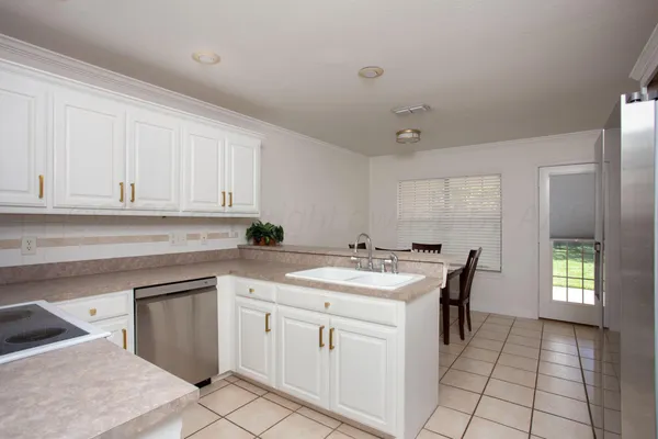 $304,900 | 6407 Acacia Lane, Amarillo, TX 79124