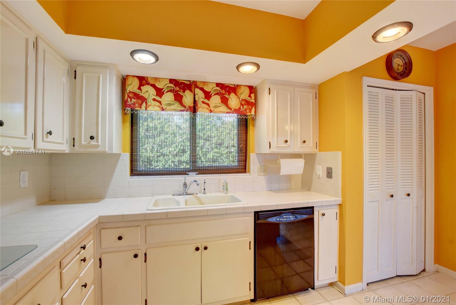 998 Butternut Terrace Boca Raton, FL 33486 - Photo 27 of 41