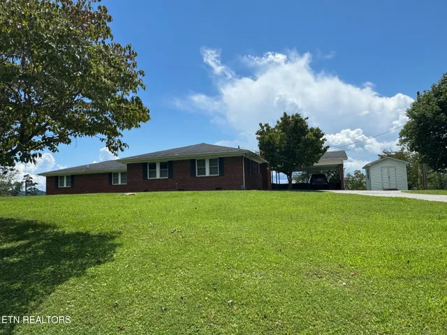 $385,000 | 147 Meredith Road, La Follette, TN 37766
