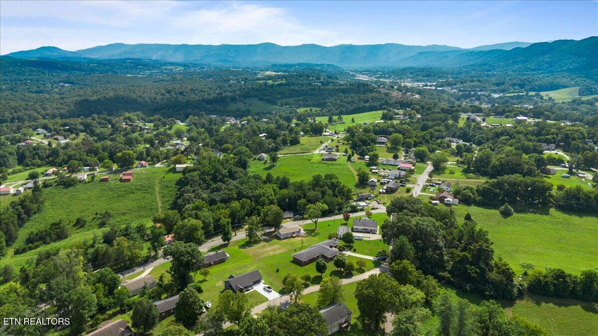 147 Meredith Road La Follette, TN 37766 - Photo 40 of 47 02-Meredith