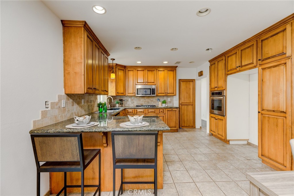 3816 Chatwin Avenue Long Beach, CA 90808 - Photo 21 of 60