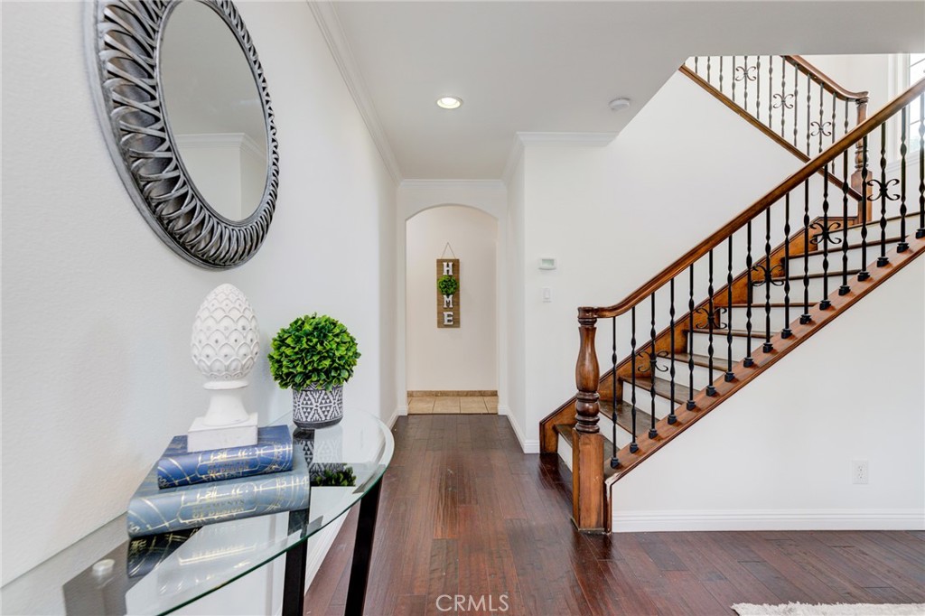 3816 Chatwin Avenue Long Beach, CA 90808 - Photo 6 of 60