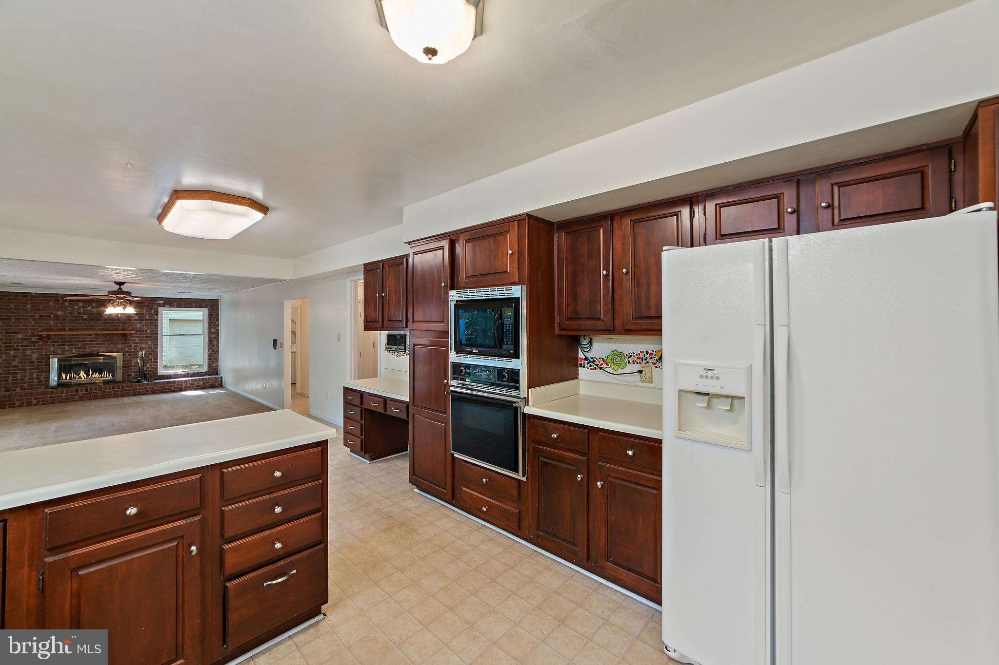 2199 Beaver Dam Road Midland, VA 22728 - Photo 16 of 74 Large Kitchen